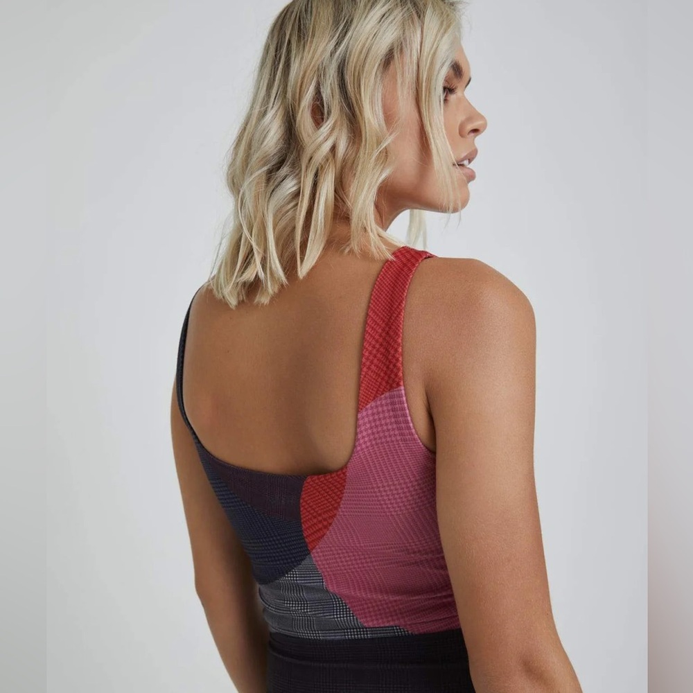 NWT Wear It To Heart Thalia Crop Tank Bra - Picture 3 of 11